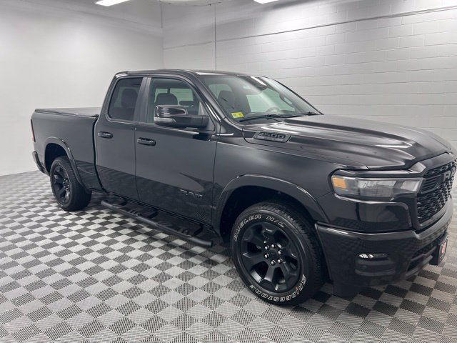 Used 2025 RAM 1500 Big Horn AWD/4WD image 4