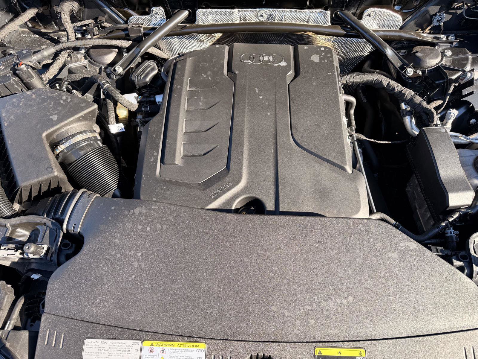 Used 2025 Audi Q5 Premium w/ Convenience Package image 26