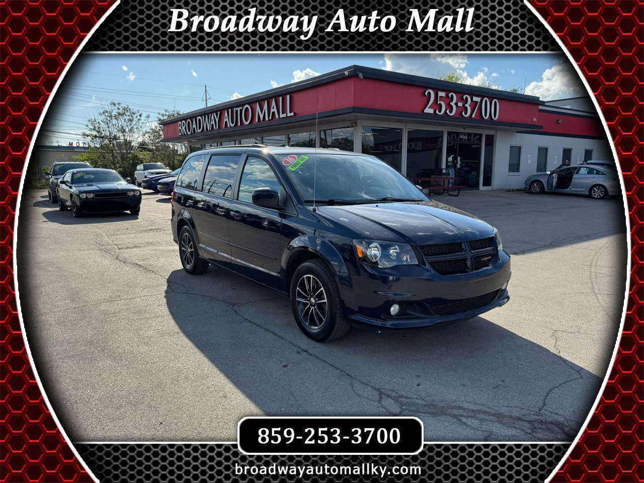 Used 2016 Dodge Grand Caravan R/T FWD image 1