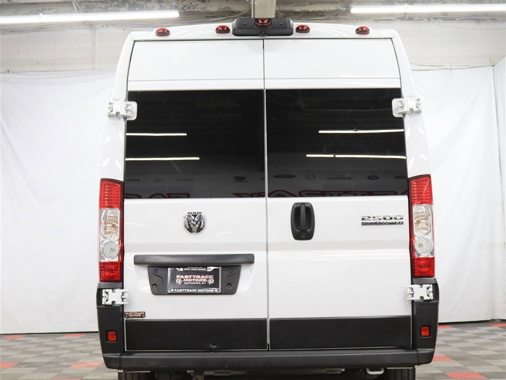 Used 2023 RAM ProMaster 2500 image 5