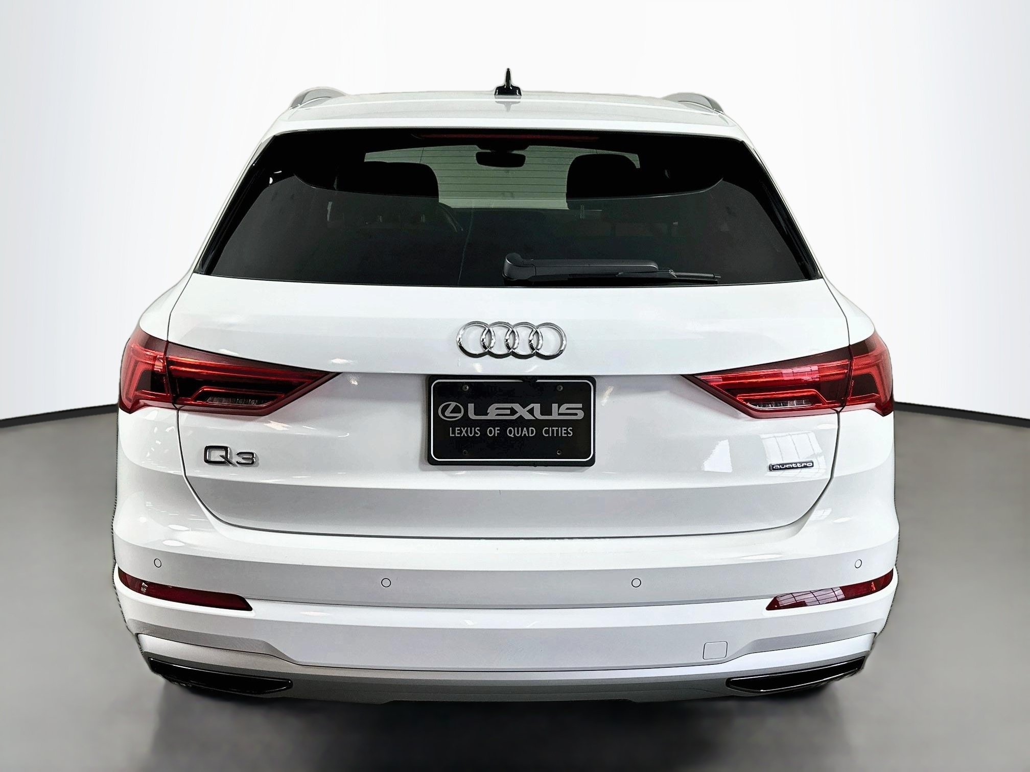 Used 2021 Audi Q3 2.0T Premium Plus w/ Premium Plus Package AWD/4WD image 6
