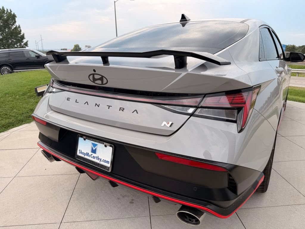 Used 2025 Hyundai Elantra N FWD image 29