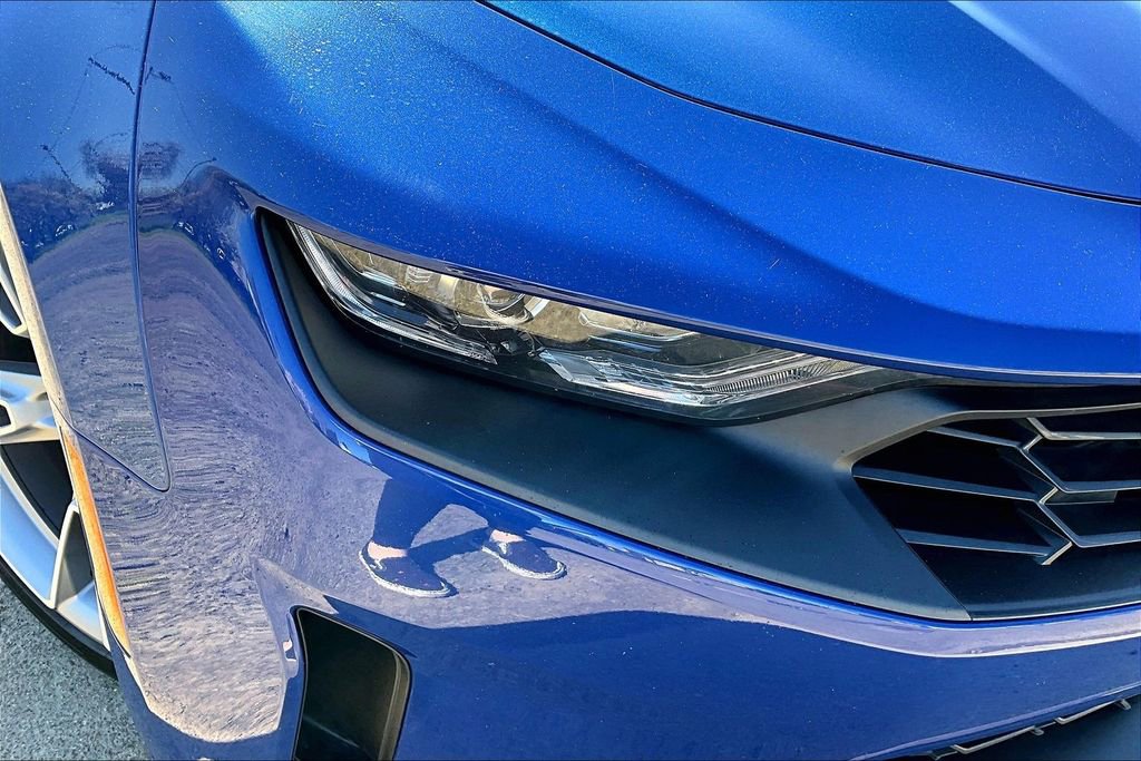 Used 2021 Chevrolet Camaro LT w/ RS Package image 27