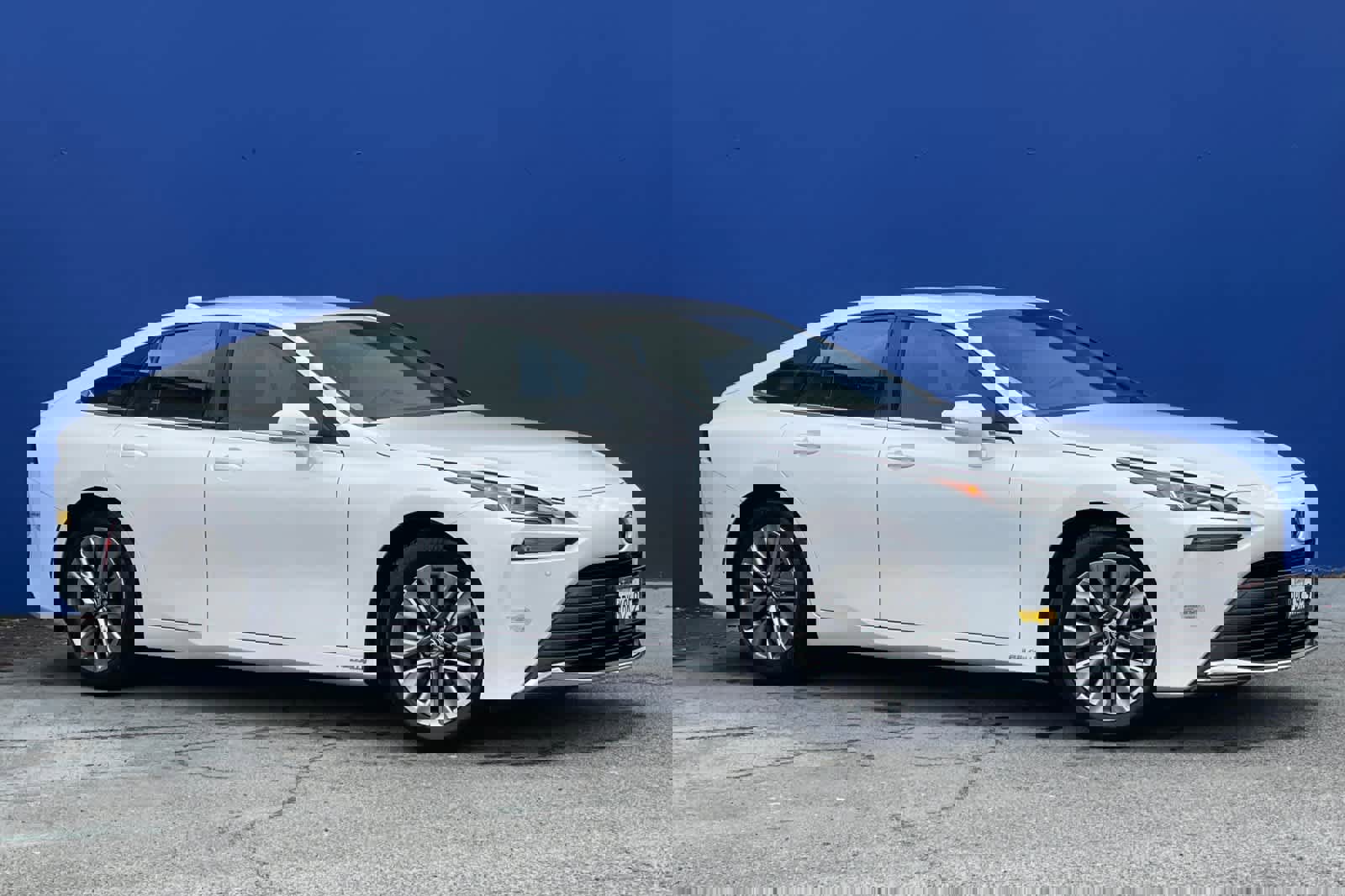 Used 2022 Toyota Mirai XLE