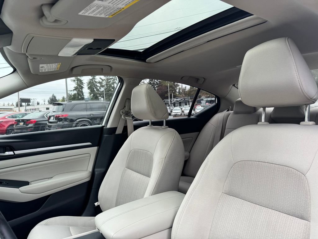 Used 2019 Nissan Altima 2.5 SV FWD image 20