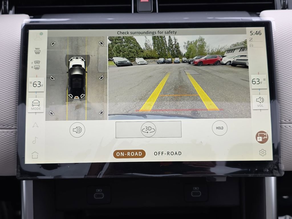 New 2026 Land Rover Discovery Sport Landmark AWD/4WD image 23