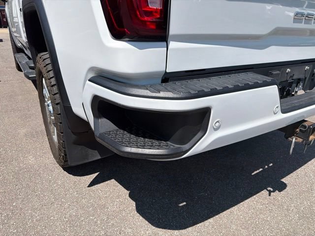 Used 2022 GMC Sierra 3500 Denali AWD/4WD image 24