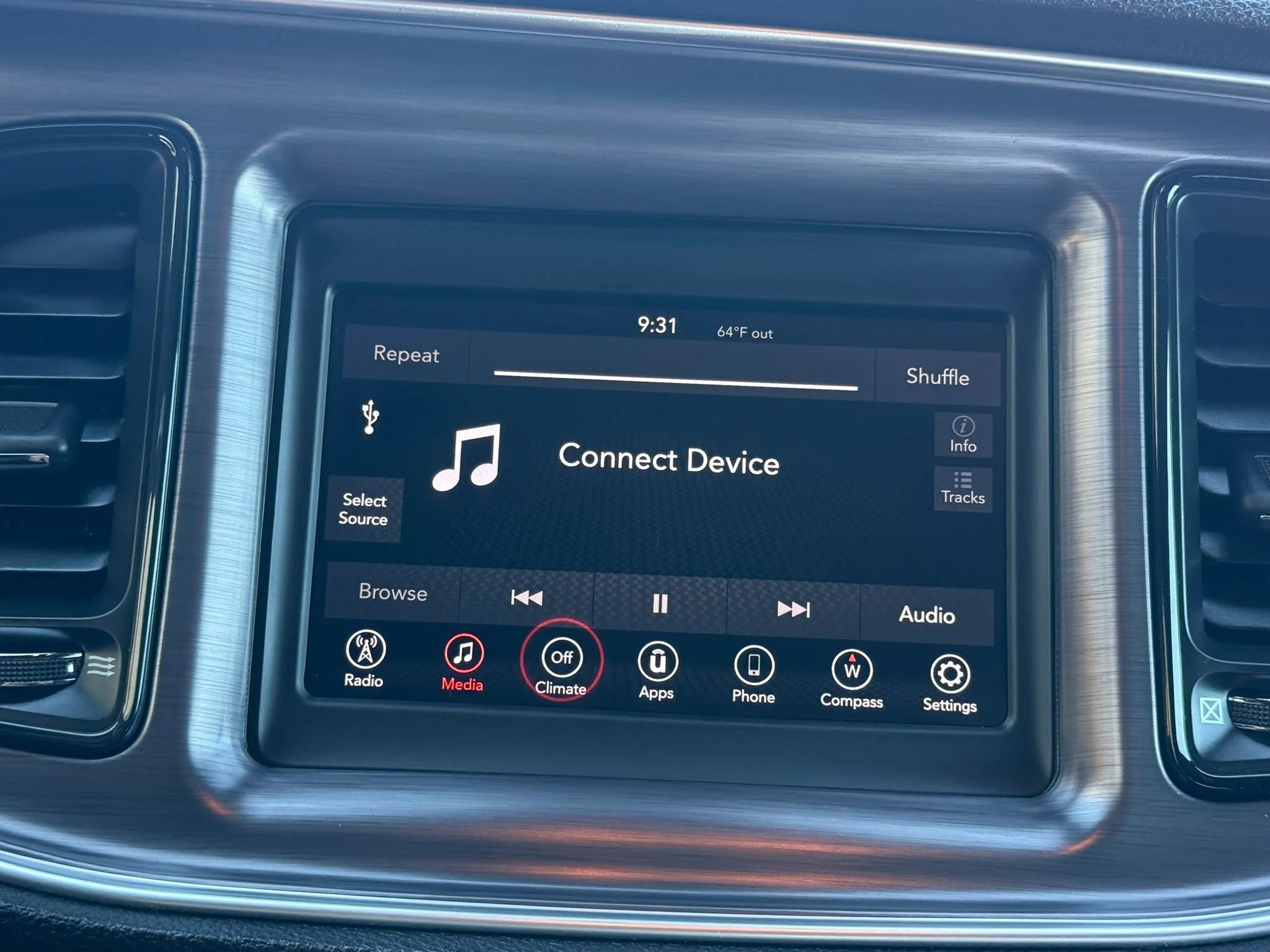 Used 2018 Dodge Challenger SXT w/ Driver Convenience Group RWD image 29