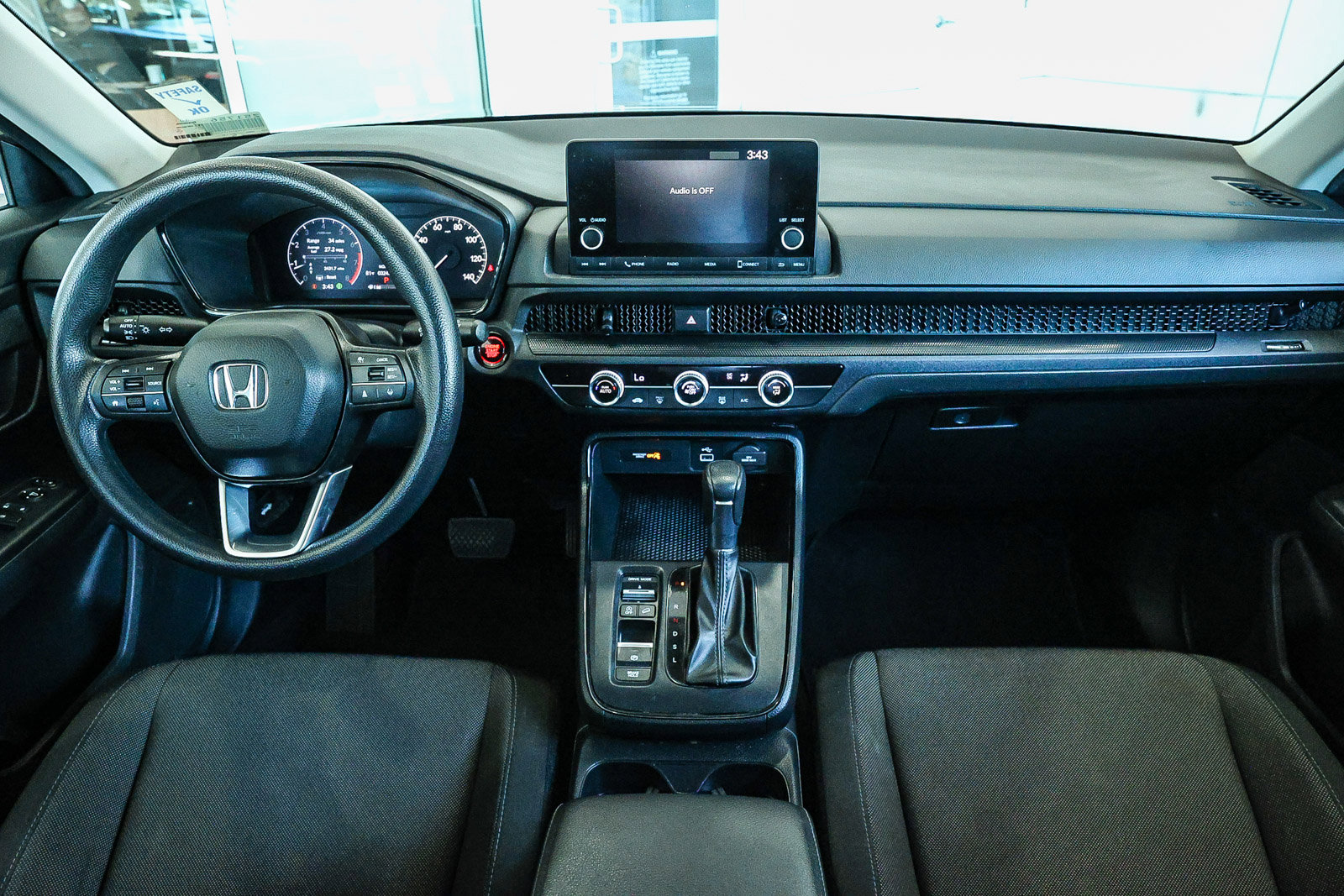 Used 2024 Honda CR-V LX image 17