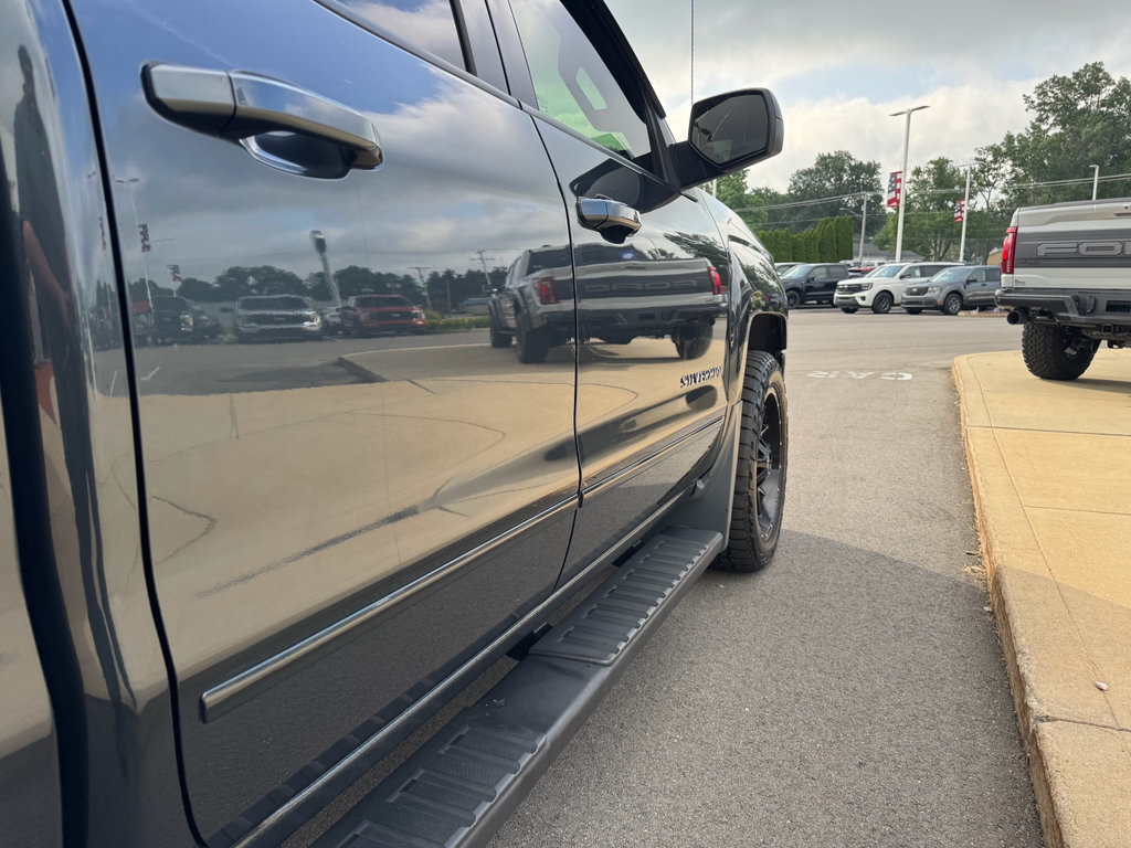 Used 2017 Chevrolet Silverado 1500 LT w/ True North Edition AWD/4WD image 11
