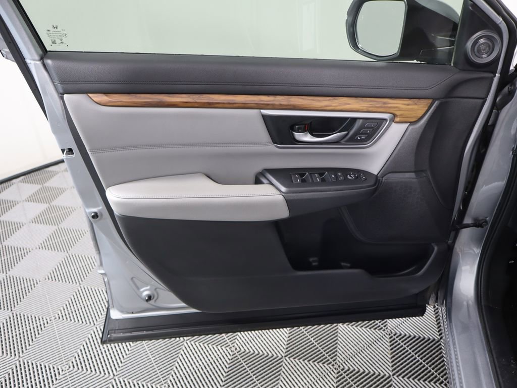 Used 2022 Honda CR-V Touring image 25