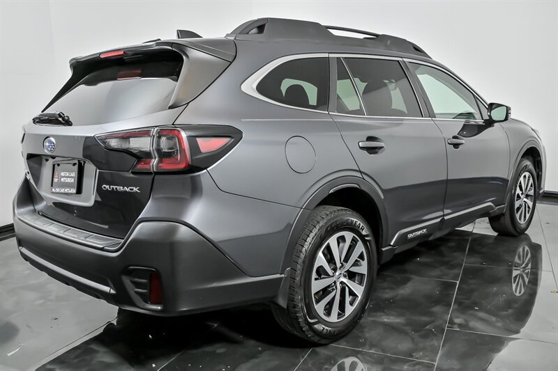 Used 2020 Subaru Outback Premium AWD/4WD image 10