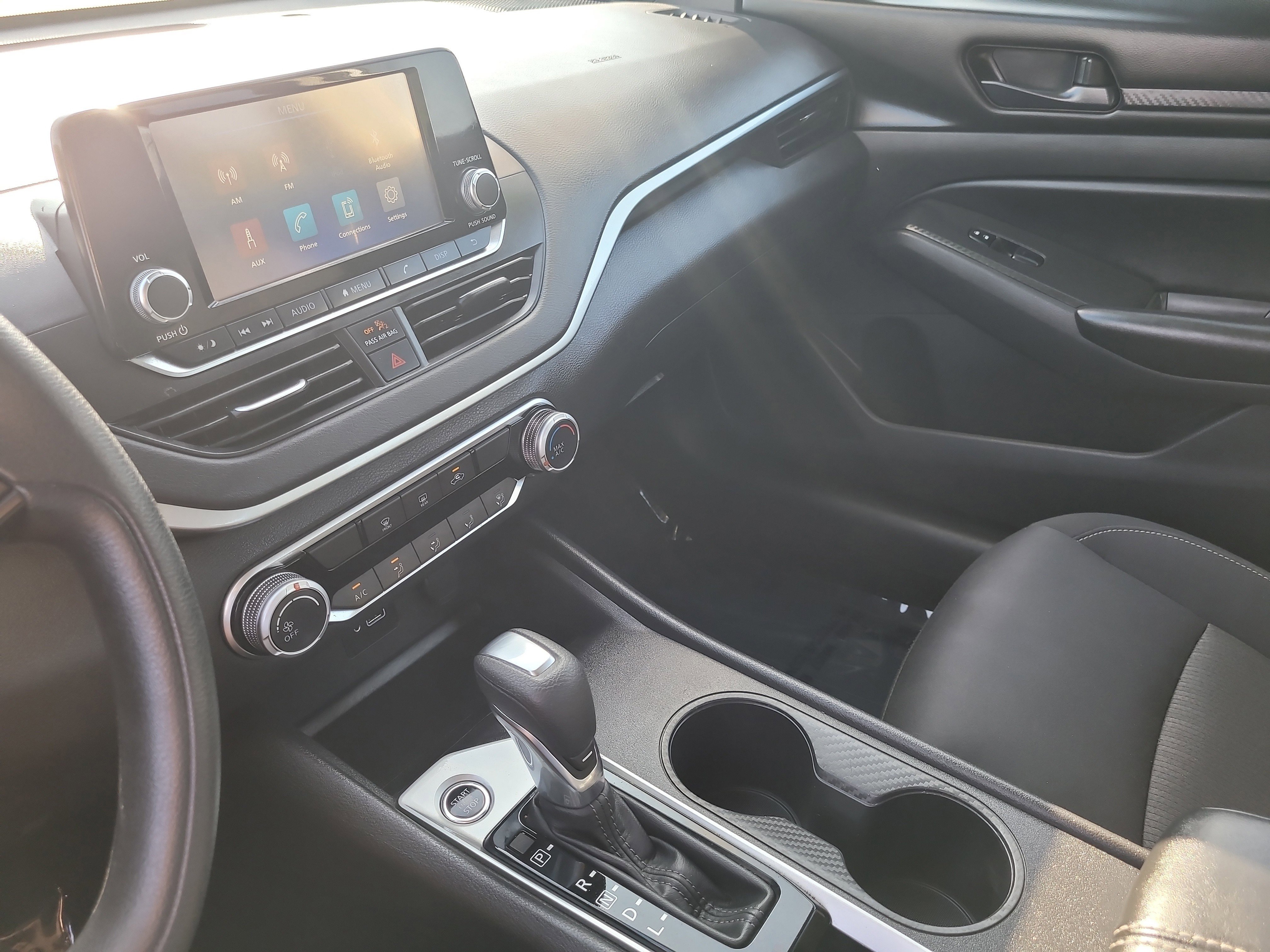 Used 2024 Nissan Altima 2.5 S image 19