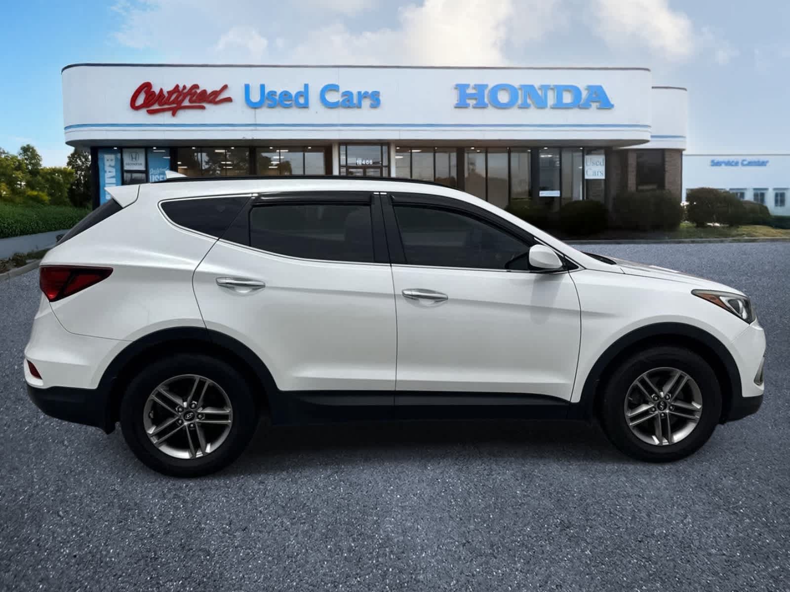 Used 2017 Hyundai Santa Fe Sport AWD/4WD image 6