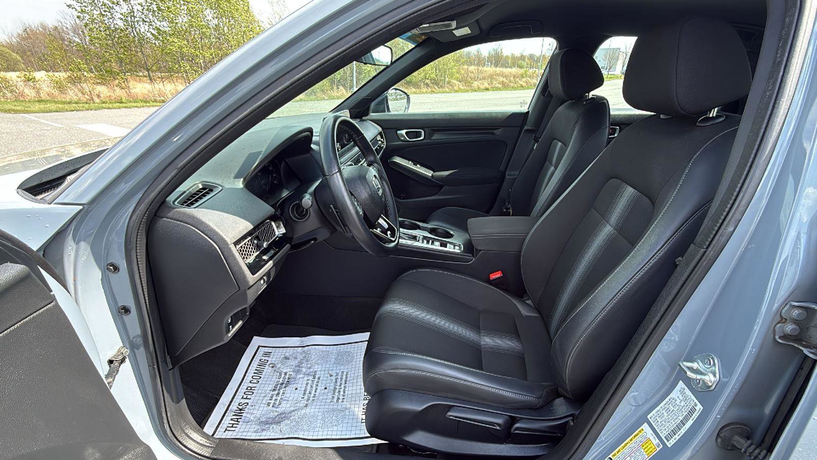 Used 2023 Honda Civic Sport image 25