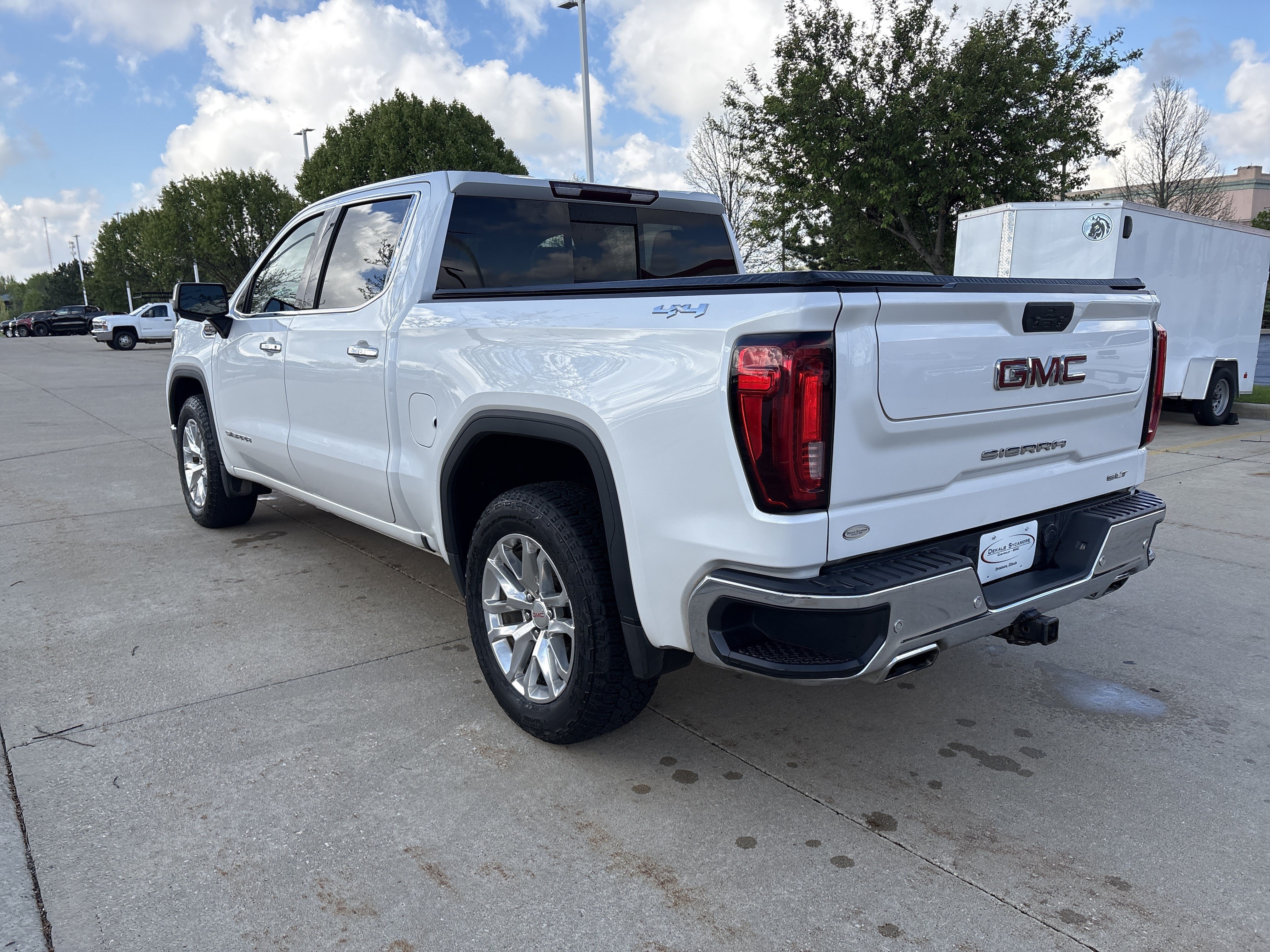 Used 2019 GMC Sierra 1500 SLT w/ SLT Premium Package AWD/4WD image 8