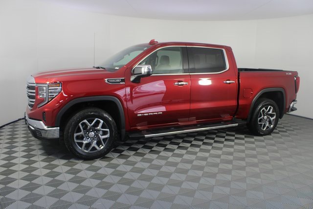 Used 2024 GMC Sierra 1500 SLT w/ SLT Premium Plus Package image 2