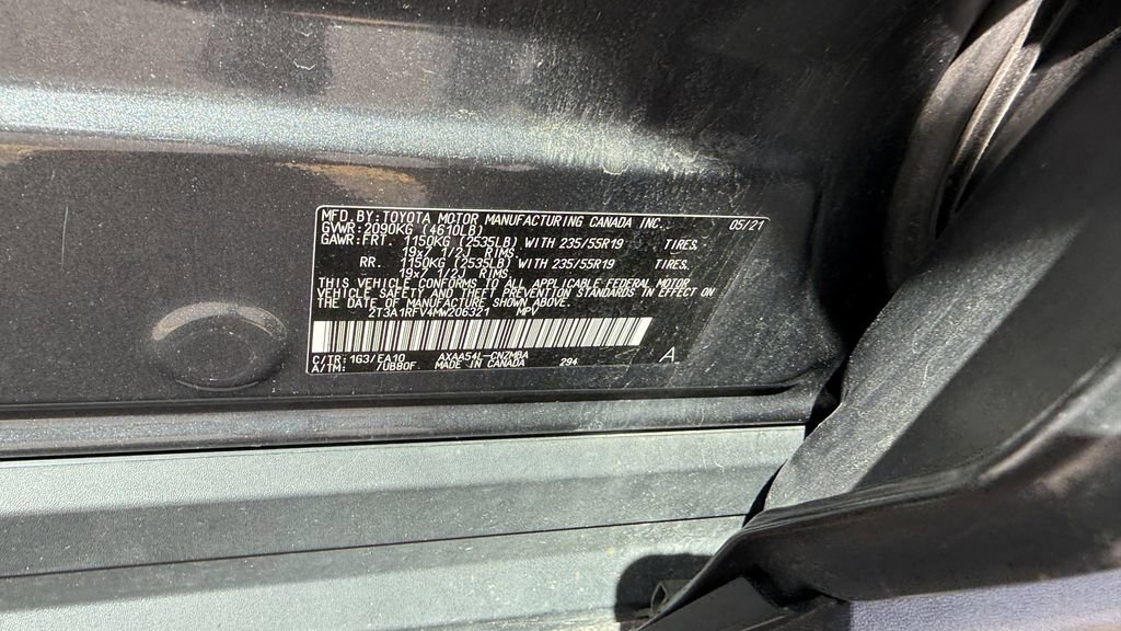 Used 2021 Toyota RAV4 XLE Premium image 6