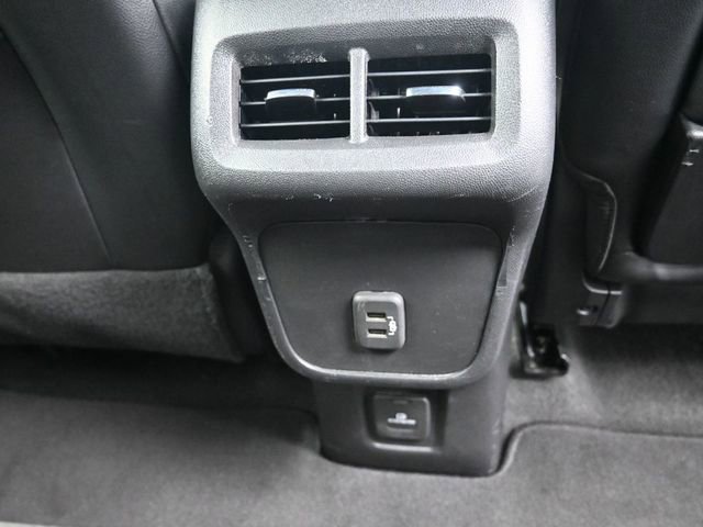 Used 2023 GMC Terrain SLT image 35