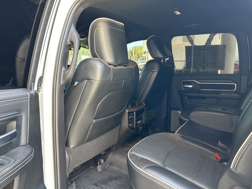 Used 2025 RAM 3500 Laramie AWD/4WD image 45