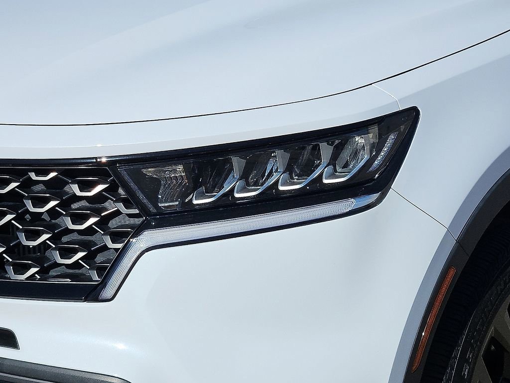Used 2023 Kia Sorento X-Line EX image 8
