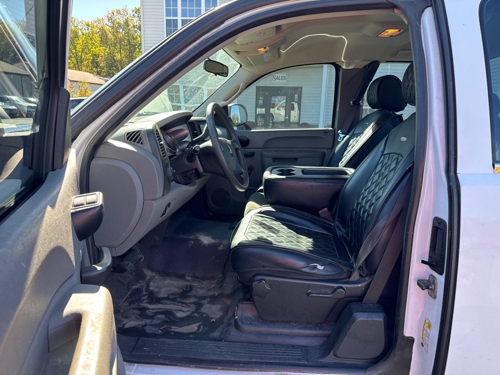 Used 2011 Chevrolet Silverado 2500 W/T RWD image 11
