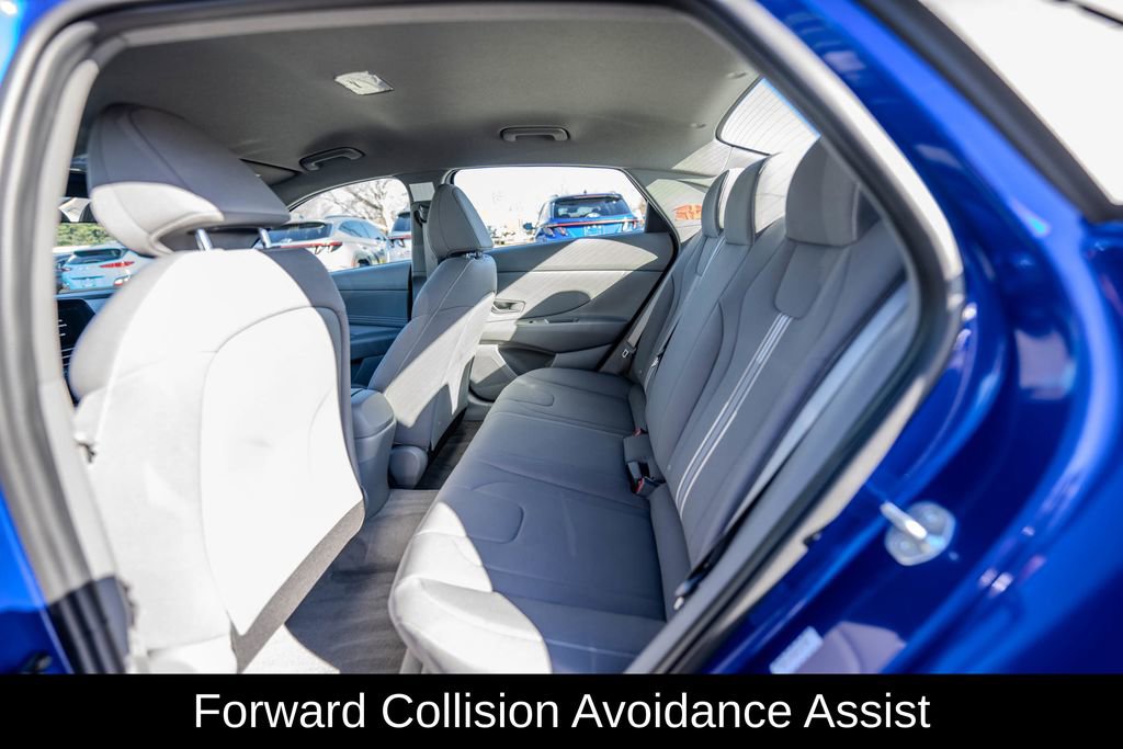 Certified 2023 Hyundai Elantra SEL w/ Convenience Package image 14