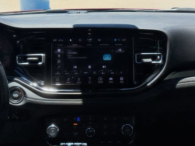Used 2021 Dodge Durango Citadel w/ Premium Entertainment Group RWD image 17