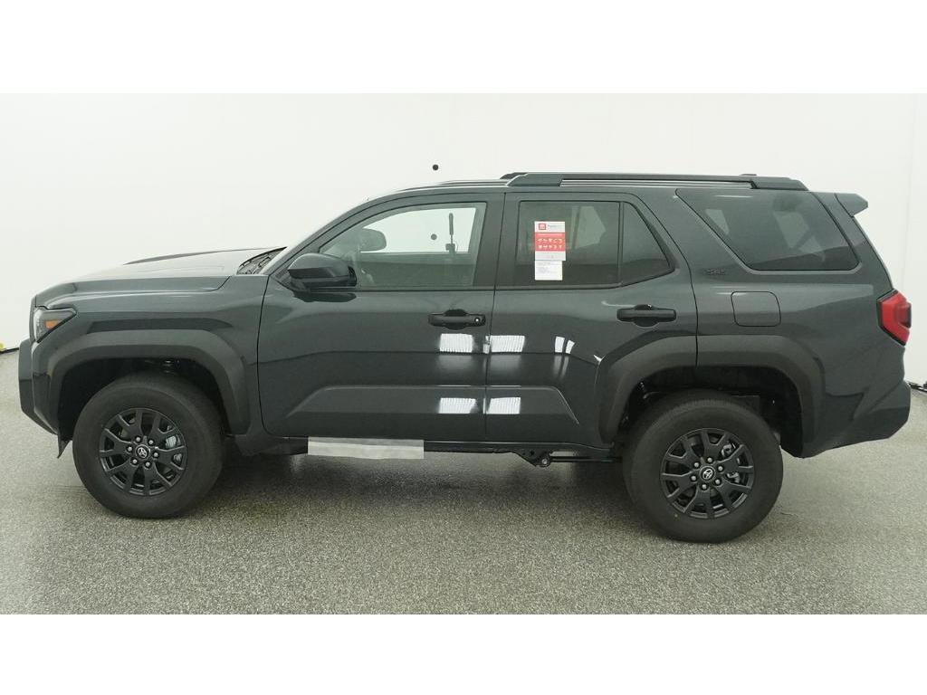 New 2026 Toyota 4Runner SR5 image 3