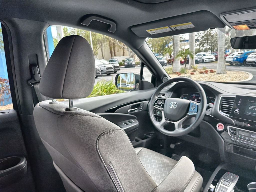 Used 2020 Honda Passport Touring image 17