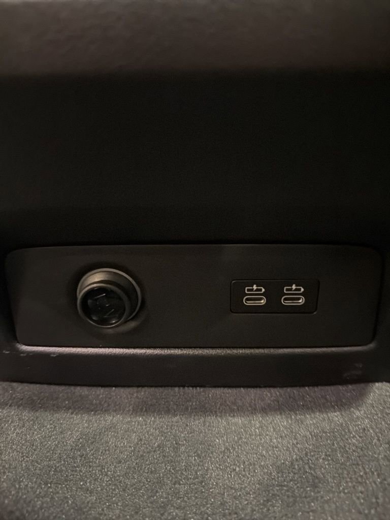 New 2026 BMW X7 xDrive40i w/ M Sport Package image 17