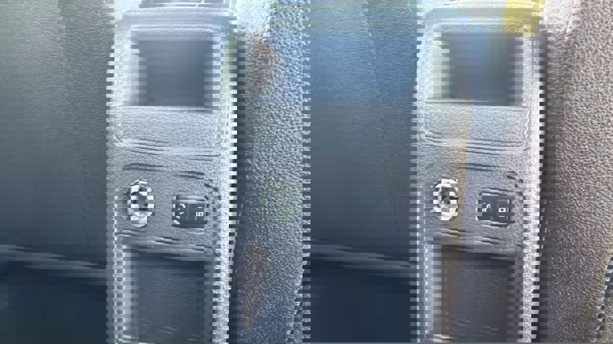 Used 2011 Volkswagen Jetta TDI image 17