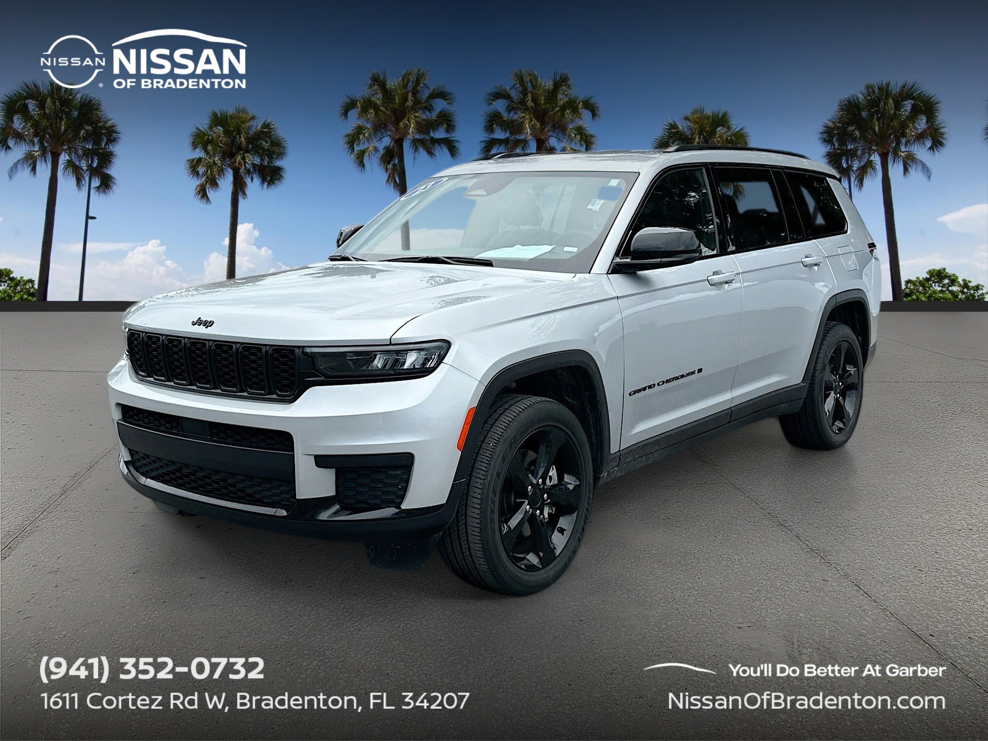 Used 2023 Jeep Grand Cherokee L Laredo