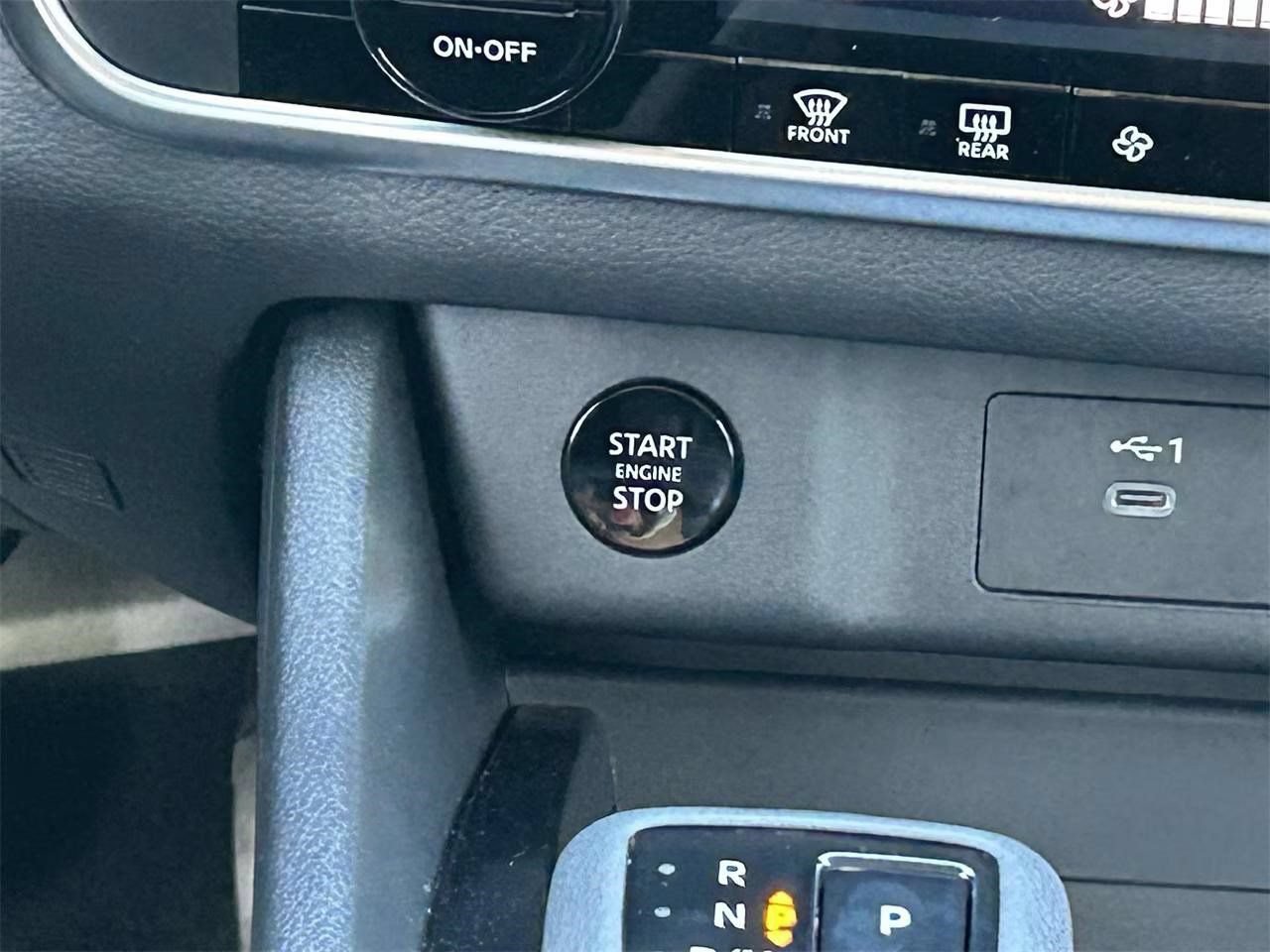 New 2026 Nissan Rogue SV AWD/4WD image 25