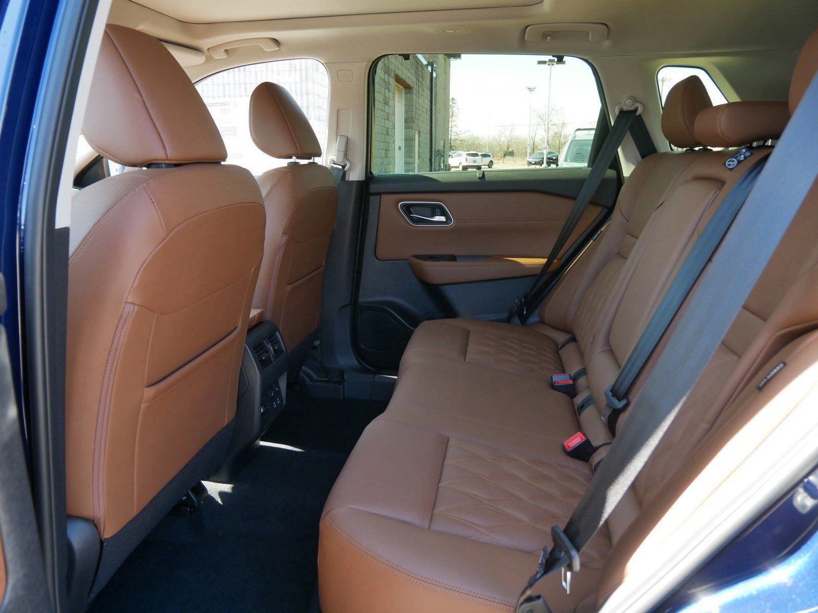 New 2026 Nissan Rogue Platinum AWD/4WD image 6