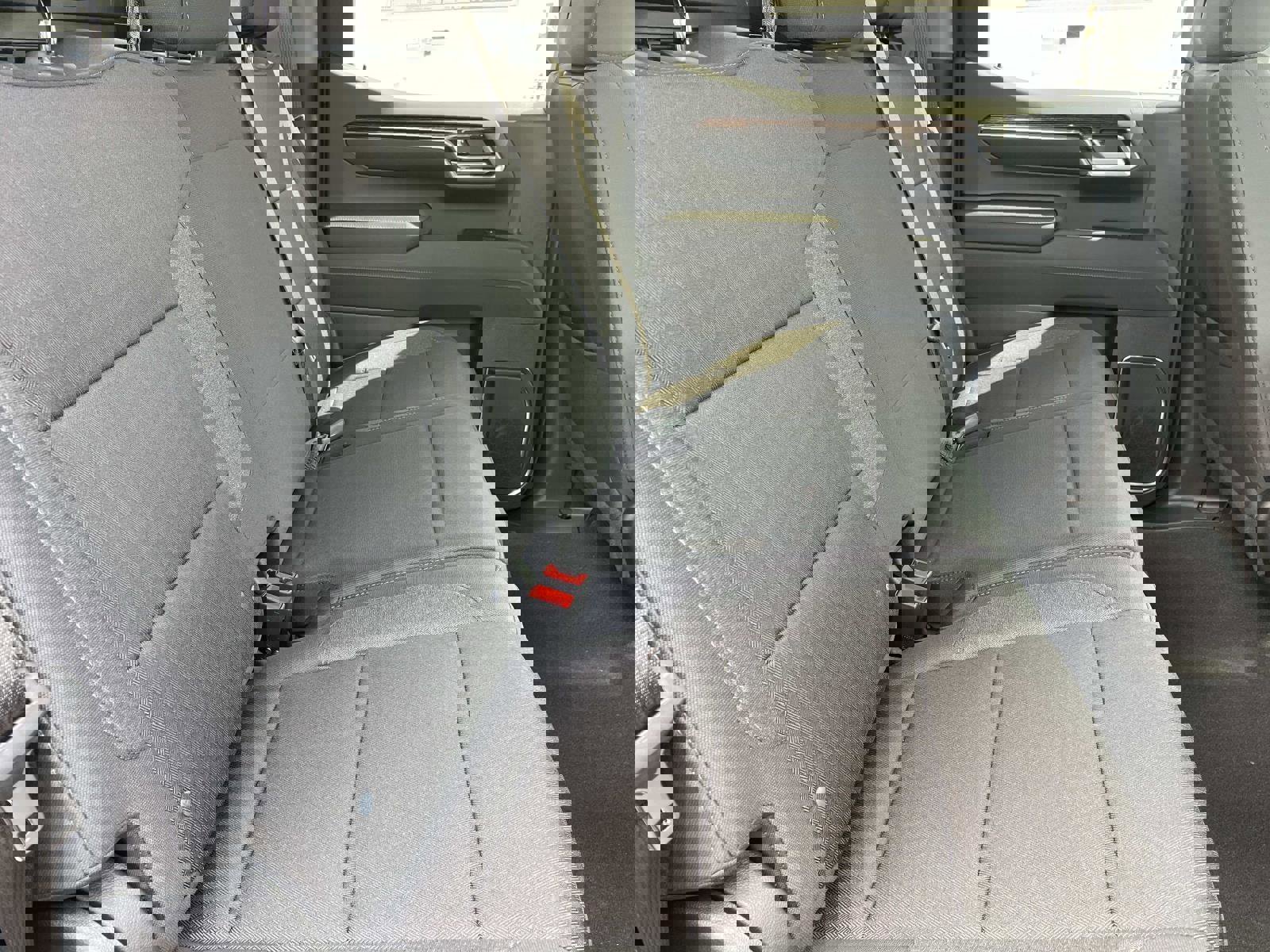 New 2026 GMC Sierra 1500 SLE w/ Preferred Package image 25