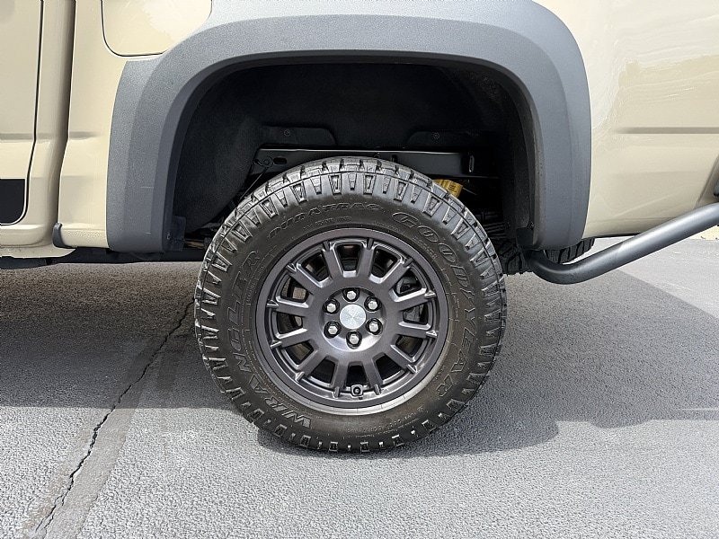Used 2022 Chevrolet Colorado ZR2 w/ Colorado ZR2 Bison Edition AWD/4WD image 10