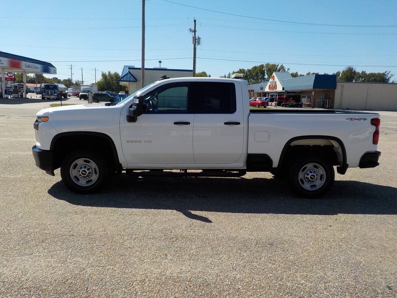 Used 2023 Chevrolet Silverado 2500 W/T w/ WT Fleet Convenience Package AWD/4WD image 2