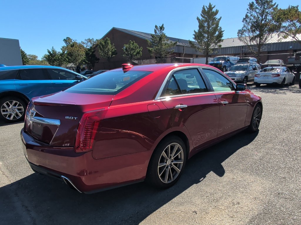 Used 2018 Cadillac CTS Luxury RWD image 3