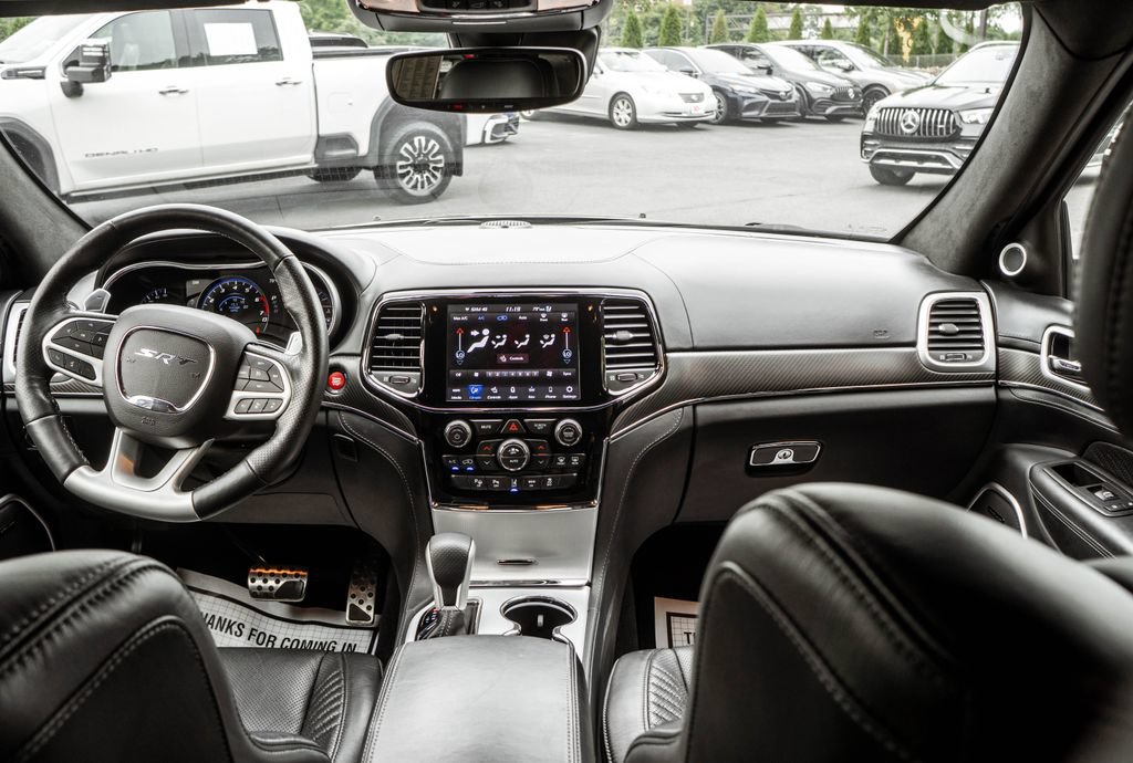 Used 2020 Jeep Grand Cherokee SRT AWD/4WD image 9