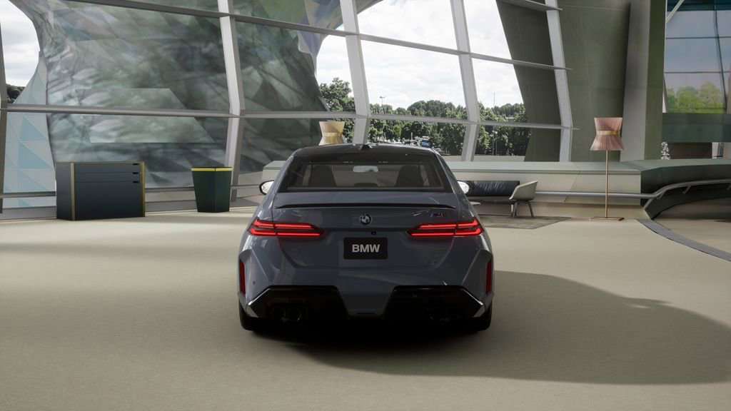 New 2026 BMW M5 image 5