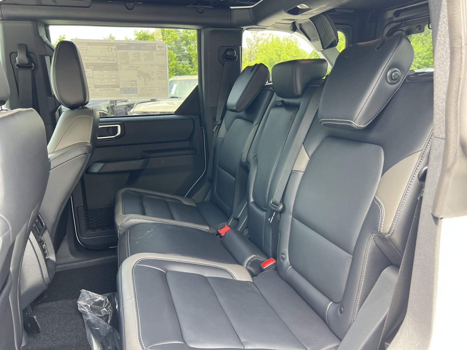 New 2026 Ford Bronco Outer Banks w/ Sasquatch Package AWD/4WD image 24