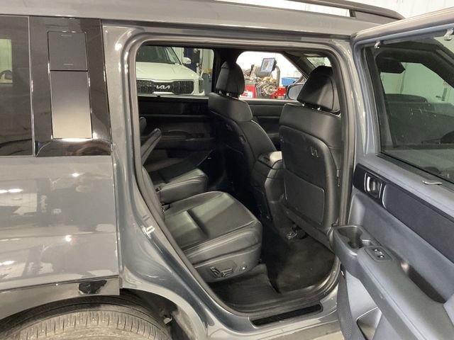 Used 2024 Hyundai Santa Fe Calligraphy image 11