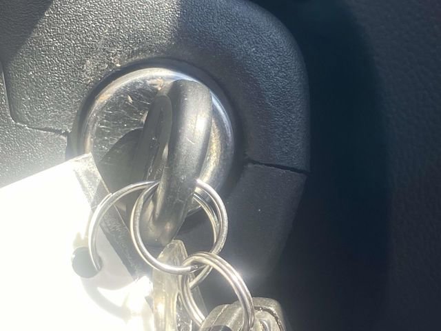 Used 2022 Chevrolet Colorado LT image 25