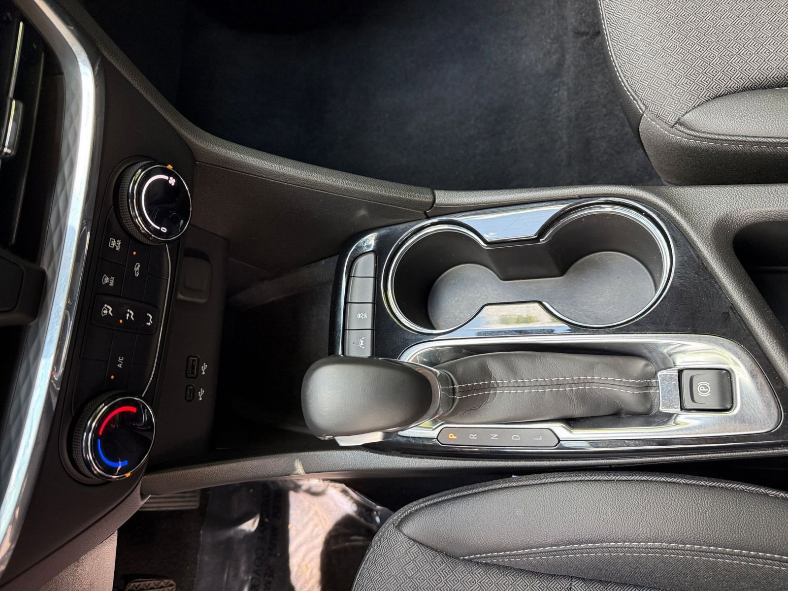 Used 2025 Buick Encore GX Preferred FWD image 38