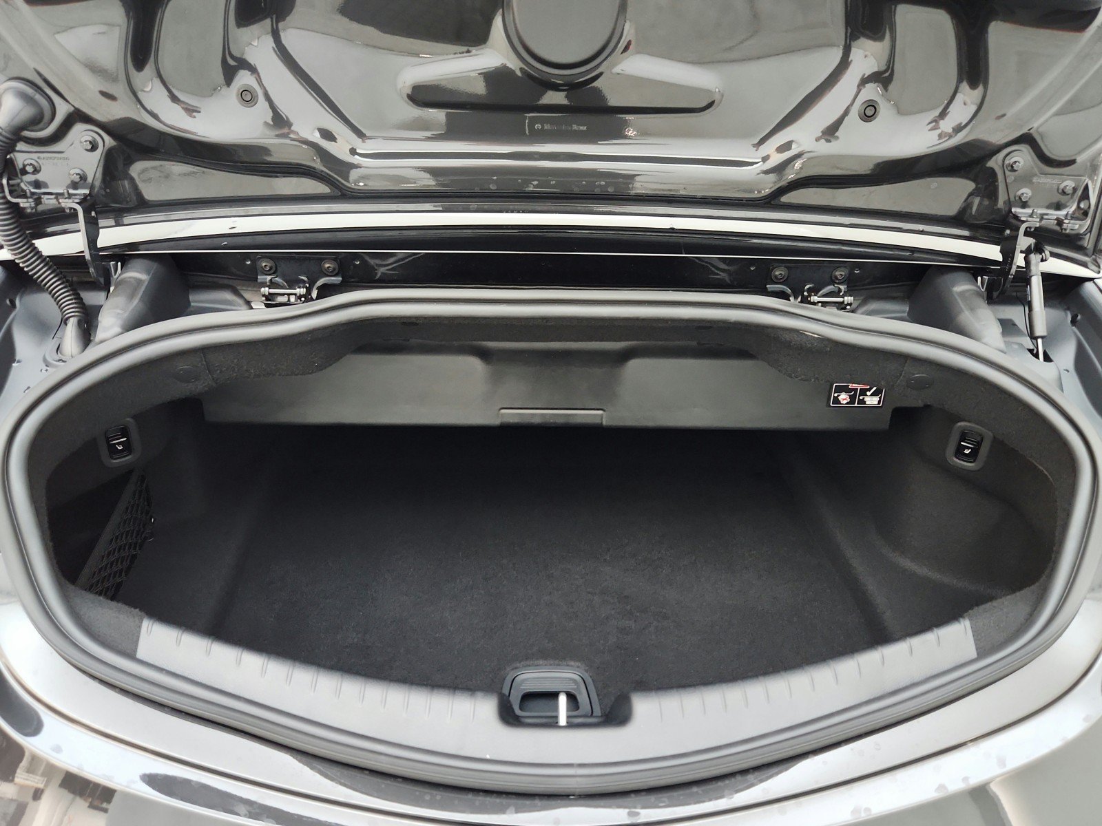 Certified 2026 Mercedes-Benz CLE 300 4MATIC Cabriolet image 37