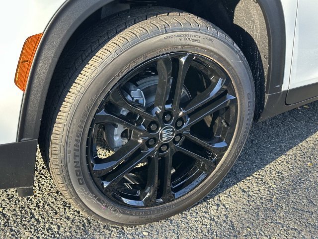 New 2026 Buick Enclave Preferred w/ Power Package FWD image 7