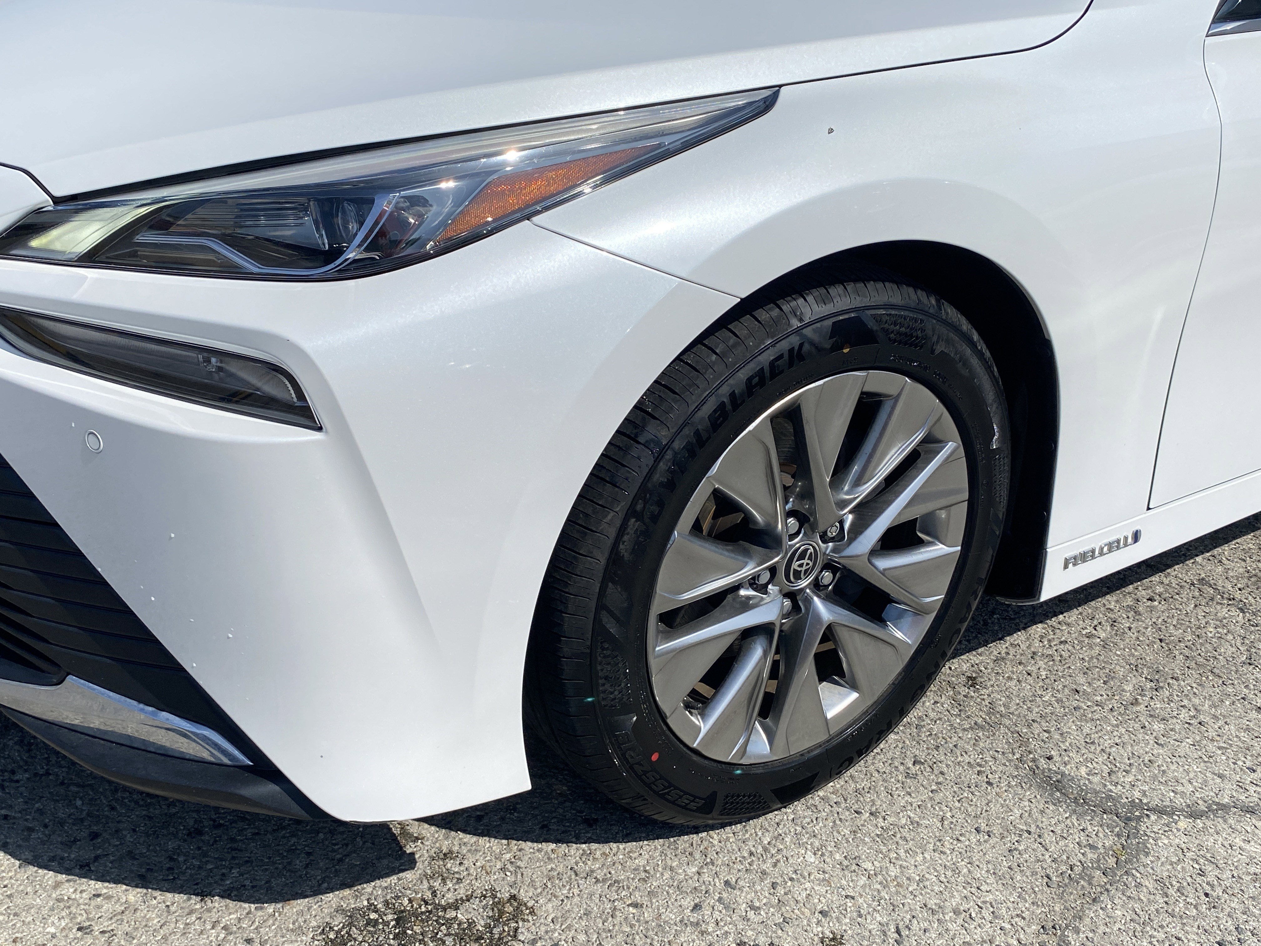 Used 2022 Toyota Mirai XLE w/ Advanced Technology Package image 25