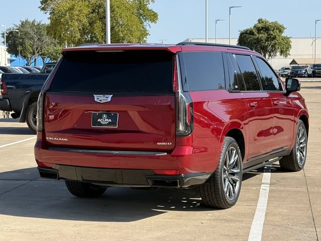Used 2021 Cadillac Escalade ESV Sport w/ Driver Assist Tech Package RWD image 4