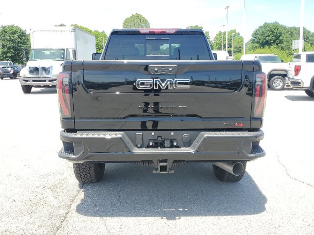 New 2026 GMC Sierra 2500 AT4 w/ AT4 Premium Plus Package AWD/4WD image 5
